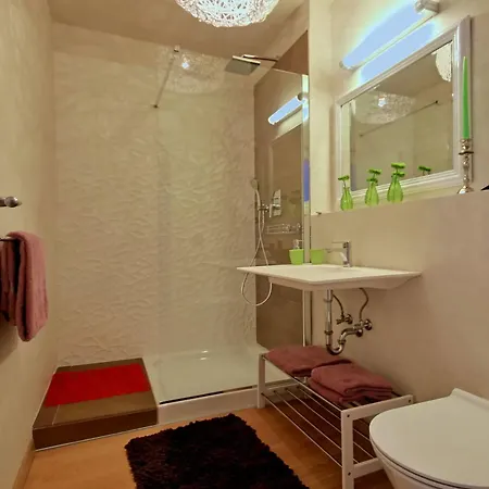 Angelo D'oro Monte *