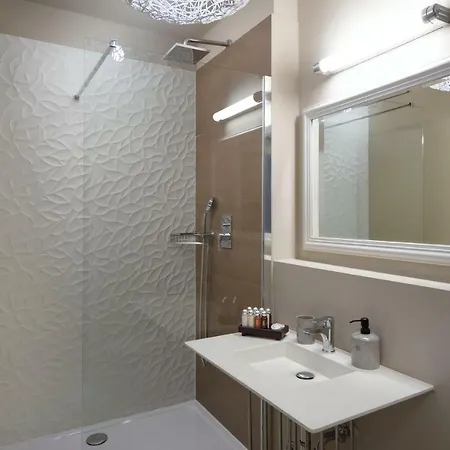 Angelo D'oro Monte 罗维尼