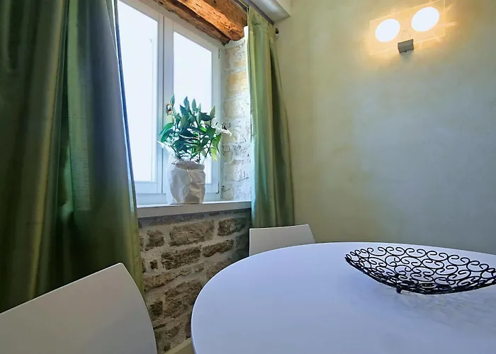 Dimore Apartment Monte * Rovinj